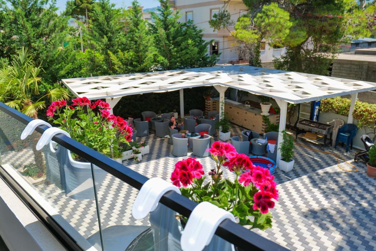 Vila Celaj Hotel Vlorë Eksteriør billede