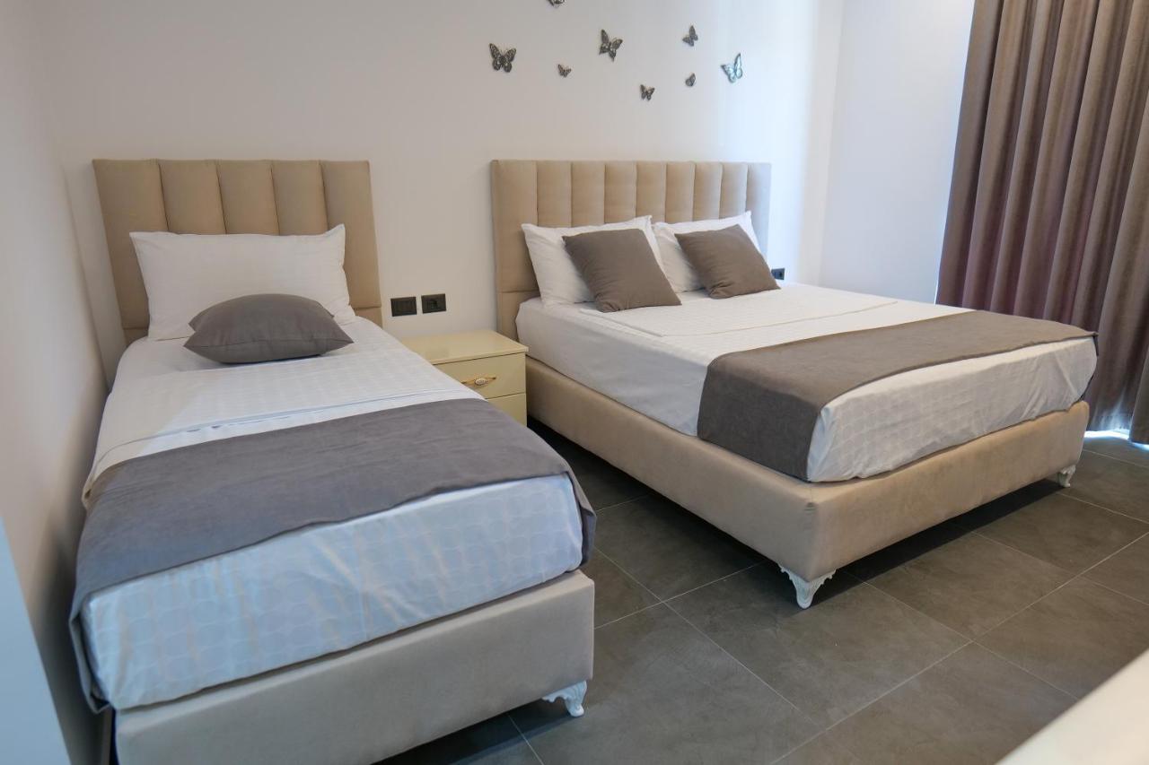 Vila Celaj Hotel Vlorë Eksteriør billede